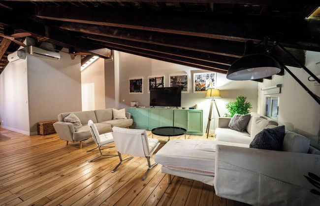 Duplex Loft And Home Office 140m2 Plus a 70m2 Terrace - Foto 15