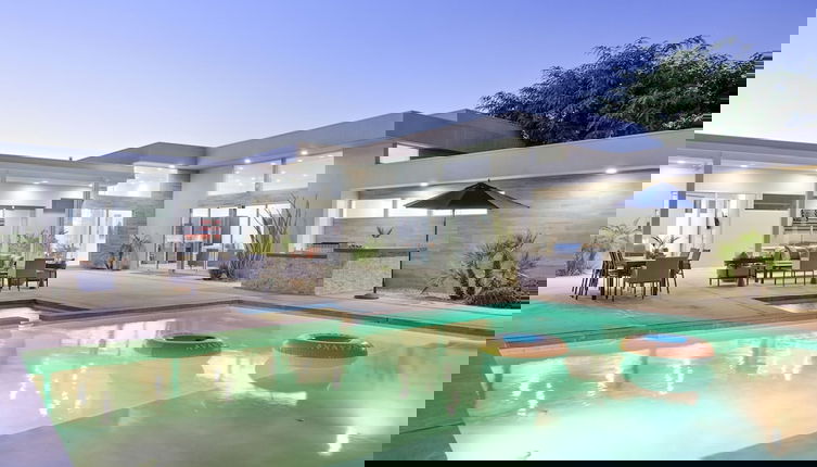 Photo 1 - Polo Villa 9 by Avantstay Backyard w Putting Green Pool Spa 5 BDR 260312