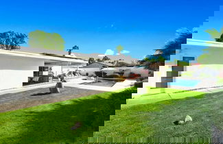 Foto 3 - Biskra by Avantstay Classic Palm Springs Getaway W Outdoor Living Pool Permit 4869