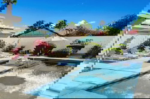 Foto 21 - Biskra by Avantstay Classic Palm Springs Getaway W Outdoor Living Pool Permit 4869