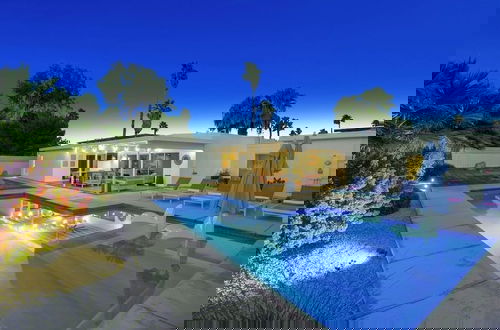Foto 30 - Biskra by Avantstay Classic Palm Springs Getaway W Outdoor Living Pool Permit 4869