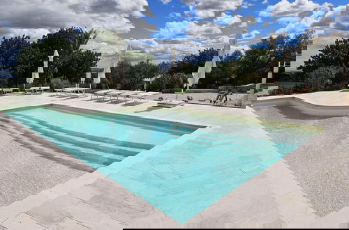 Foto 11 - Apartment in a Villa With Pool