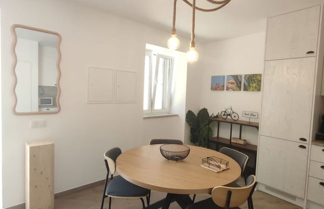 2 Floors Home Near Carvoeiro Slidesplash - Photo 6