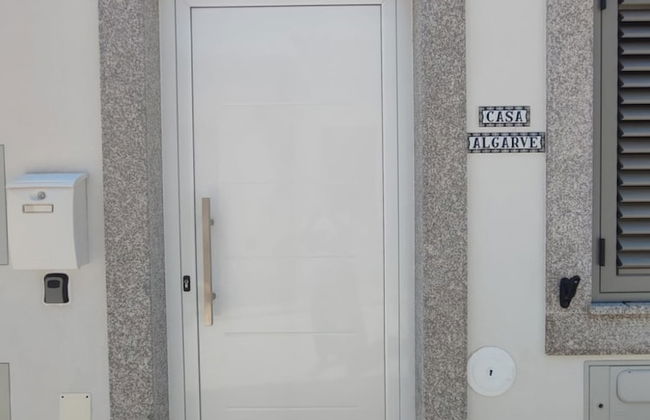 2 Floors Home Near Carvoeiro Slidesplash - Photo 24