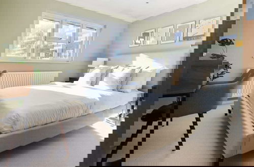 Foto 5 - The Kennington Park Retreat - Inviting 2bdr Apartment