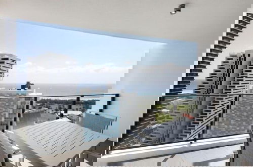 Foto 11 - Sierra Broadbeach - Ocean View Apartment