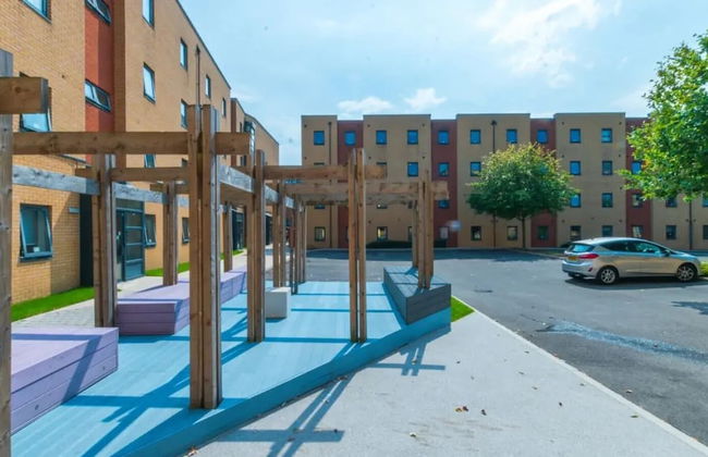 Oxford Court - Photo 13