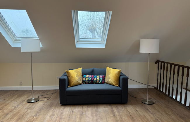 1 Bed Flat - Sleeps 3 - Parking - Wifi - Foto 1