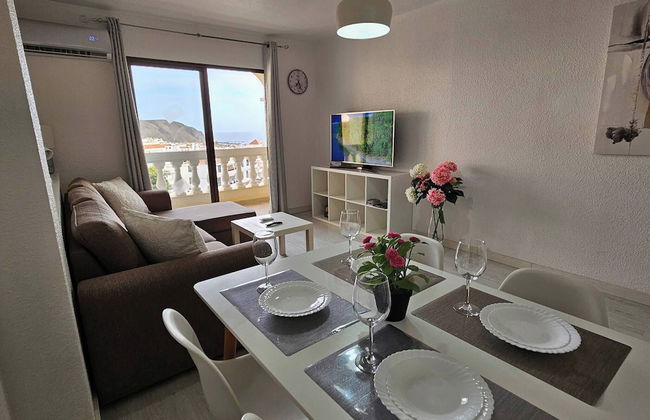 Los Cristianos Heated Pool Sea View AC - Foto 23