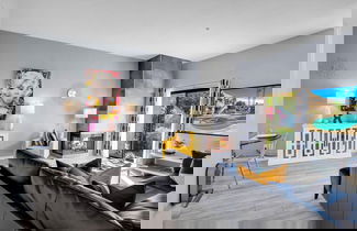 Foto 3 - Hollywood Glam Hideaway