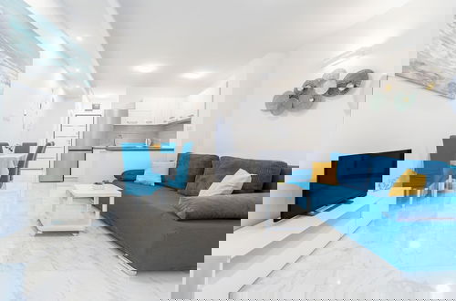 Photo 11 - Modern apartment Marijan