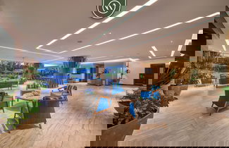 Foto 1 - VGolf with Pool & Gym by Naya Homes