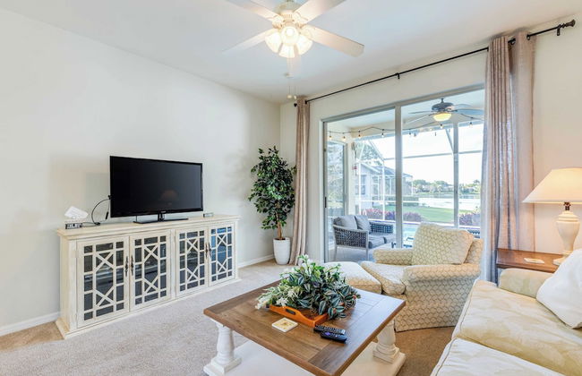 Private Pool, Pond Views, & Bonus Lounge in Gated Naples Community Drive to Dining & Sand - Photo 3