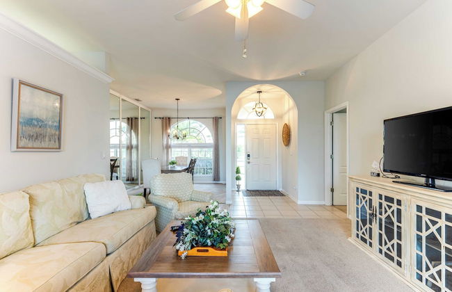 Private Pool, Pond Views, & Bonus Lounge in Gated Naples Community Drive to Dining & Sand - Photo 6