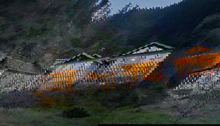 Foto 1 - Jibhi Village