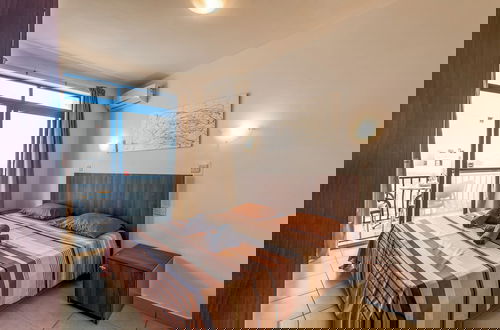 Photo 2 - Seashells Apartment with sea view terrace with romantic sunsets