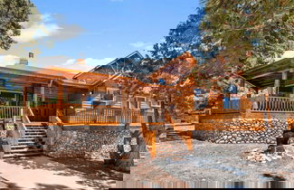 Foto 1 - Linaker Lodge by Avantstay Gorgeous Cabin in Big Bear w Views