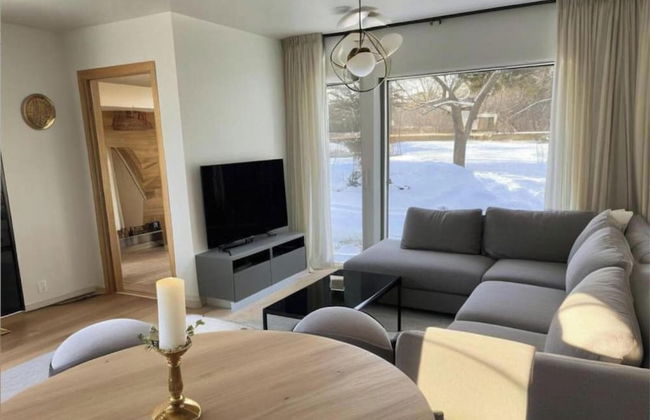 NEW Duplex Apartment Near the City With Free Private Parking - Foto 6
