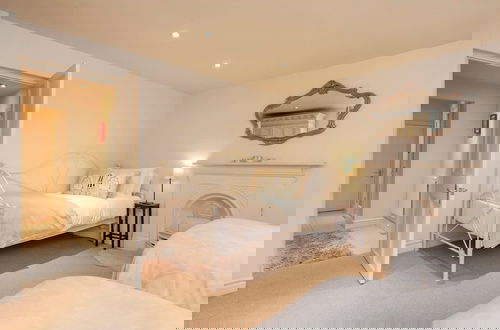 Photo 9 - Luxury Cottage in the Heart of Bath