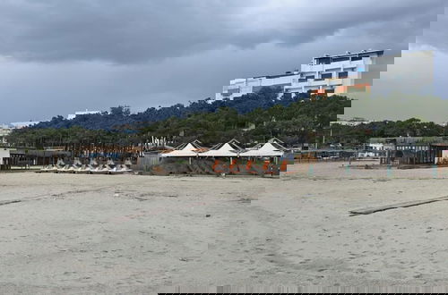 Foto 51 - Tirent Apartment - Cozy Bedrooms Stay by Golem Beach.