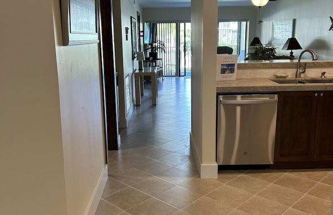 Gorgeous 2 bedroom condo with panoramic views of the Atlantic Ocean. 2 Condo by RedAwning - Foto 8