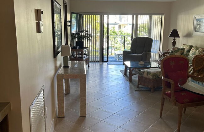 Gorgeous 2 bedroom condo with panoramic views of the Atlantic Ocean. 2 Condo by RedAwning - Foto 34