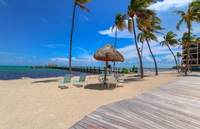 This Condo Is Located In One Of Islamorada's Most Prestigious Condo Complexes. 2 Bedroom Condo by RedAwning - Foto 29