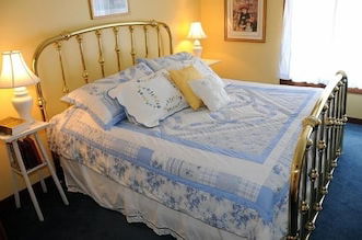 Photo 2 - Seven Springs 2 BR + Loft Condo, Private Deck by RedAwning - Save 10% on 3 Nights, 15% on 5 Nights!