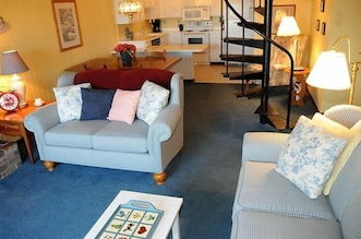 Photo 8 - Seven Springs 2 BR + Loft Condo, Private Deck by RedAwning - Save 10% on 3 Nights, 15% on 5 Nights!