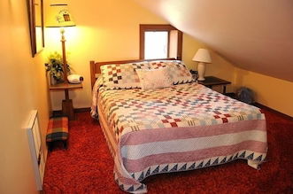 Photo 4 - Seven Springs 2 BR + Loft Condo, Private Deck by RedAwning - Save 10% on 3 Nights, 15% on 5 Nights!