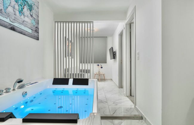 Premium Jacuzzi Suite at the City Center - Foto 15