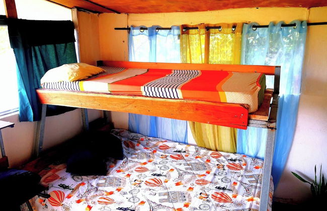 Linda Casita - Photo 5