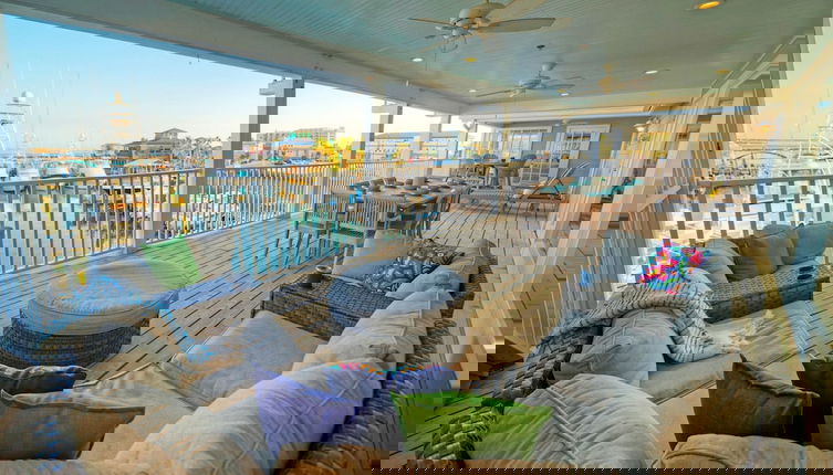 Foto 1 - Blue Marlin at Trout Street Balcony w Marina Views Walk to Port A Nightlife