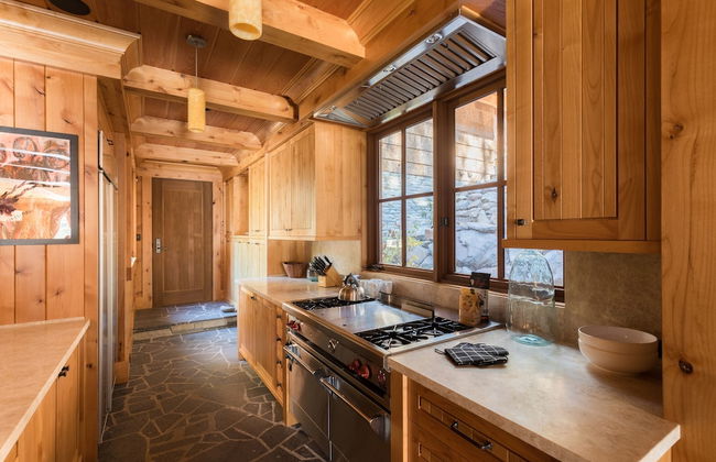 Hunter by Avantstay Riverfront Cabin w Prvt Cottage 5mins From Palisades - Foto 19