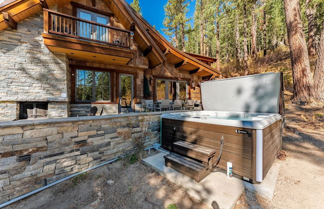 Hunter by Avantstay Riverfront Cabin w Prvt Cottage 5mins From Palisades - Foto 2