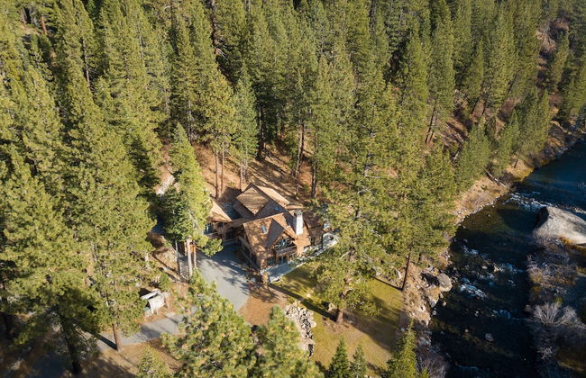 Hunter by Avantstay Riverfront Cabin w Prvt Cottage 5mins From Palisades - Foto 60