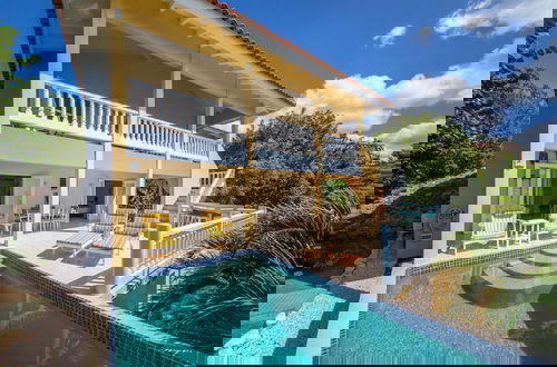 Foto 3 - Tropical Twilight Haven Unwind in Style