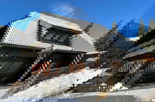 Photo 23 - Apartment With Mountain Views