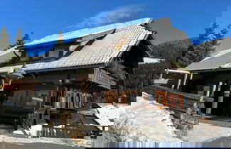 Photo 1 - Apartment With Mountain Views