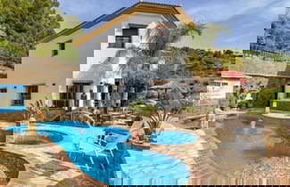 Foto 1 - Sayalonga Villa Retreat With 7 Bedrooms