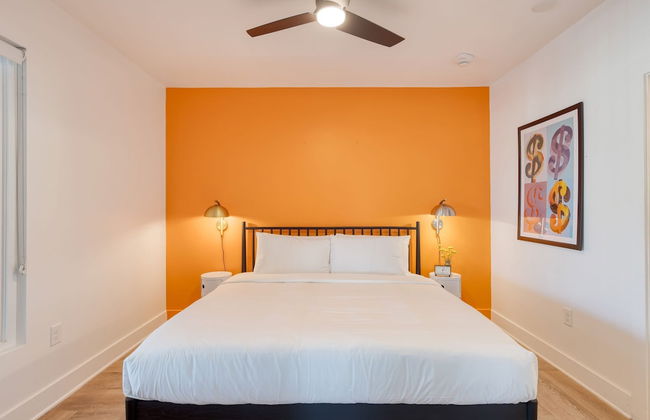 The Carter by Avantstay 4th Floor Sleeps 48 - Photo 22