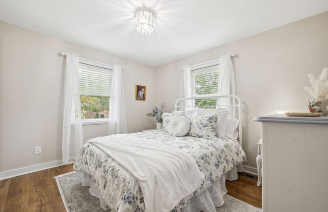 Tranquil Cozy 3br Home With Deck & Bbq 3 Bedroom Home by RedAwning - Foto 7