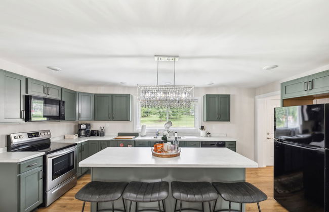 Tranquil Cozy 3br Home With Deck & Bbq 3 Bedroom Home by RedAwning - Foto 13
