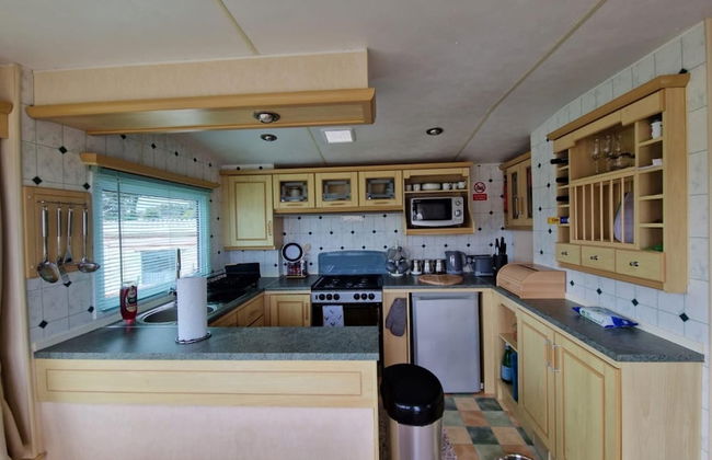 Caravansleeps6-parking-pool-mountain-petsok - Foto 7