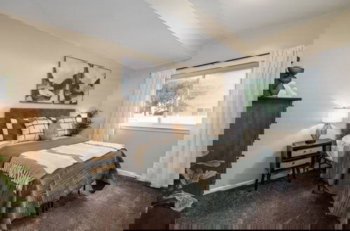 Foto 3 - Stylish Sanctuary Near Emu: Ideal For Med Students 2 Bedroom Apts