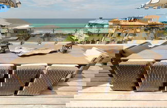 Foto 1 - Luxurious Penthouse Condo With Stunning Gulf Views! #402 Viridian In Seagrove 5br Sleeps 12 5 Bedroom Condo by RedAwning