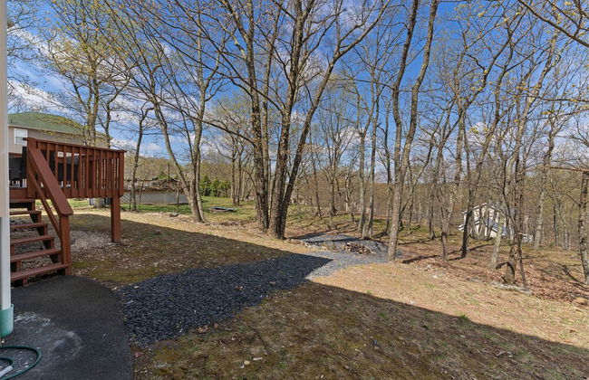 Amazing Vacation House In Poconos~hottub~game Room 6 Bedroom Home - Foto 52