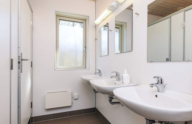 Holiday Home With Shared Bathroom, Kitchen - Foto 27