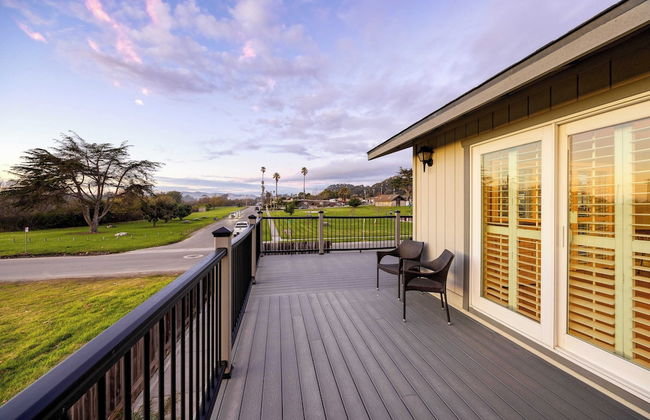 Mendel Manor by Avantstay Walk to Beach! Large Deck + Patio - Foto 1