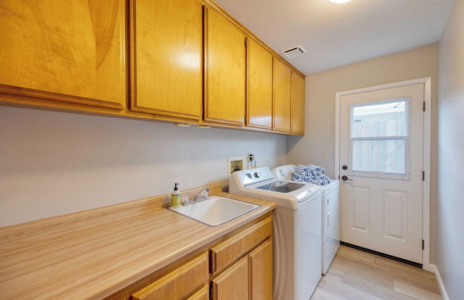 Mendel Manor by Avantstay Walk to Beach! Large Deck + Patio - Foto 4